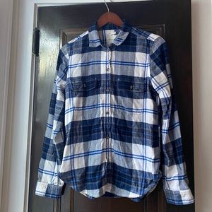 American Eagle So Soft Flannel. Size Medium.